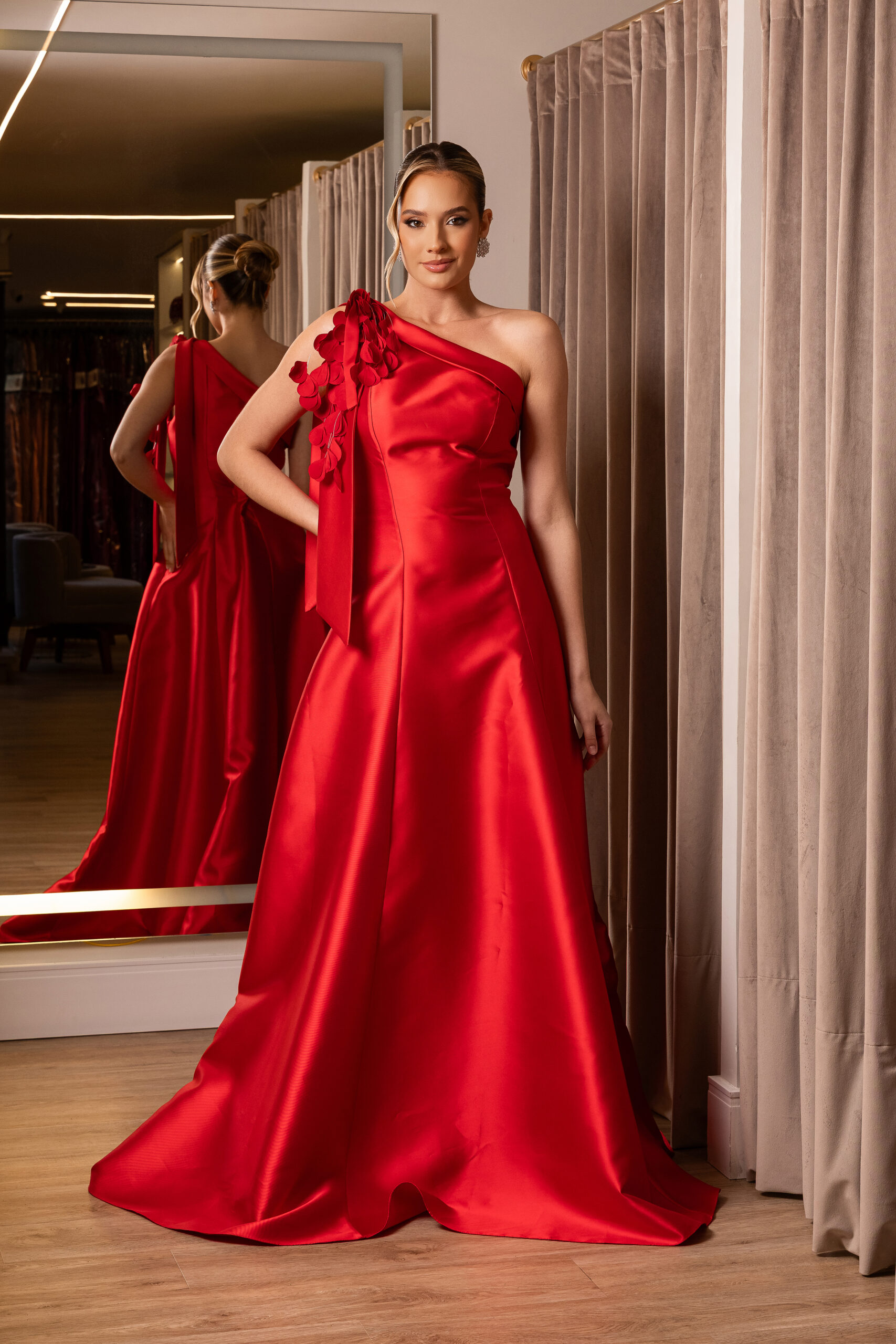 Tassiane Flores Vermelho